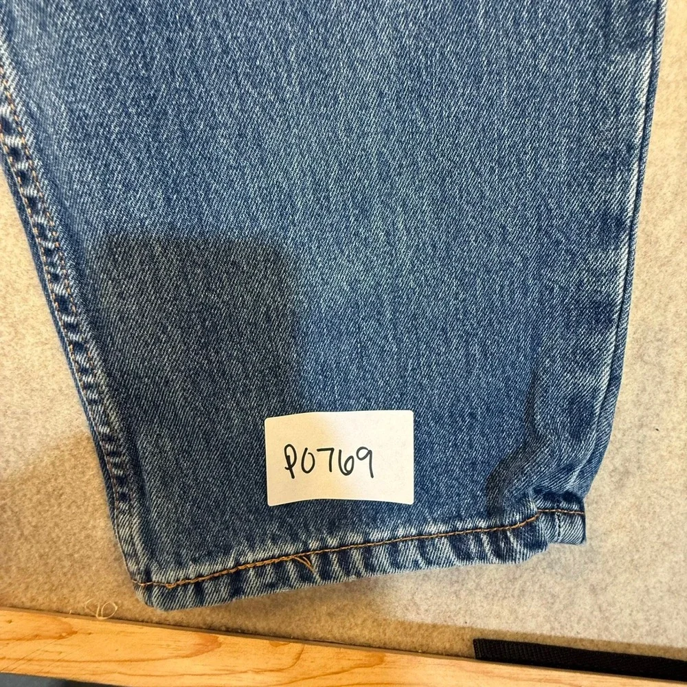 Levis levi 550